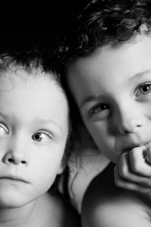 Complicité entre jumeaux